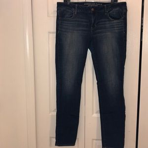 American Eagle Outfitters Hi-Rise Jegging